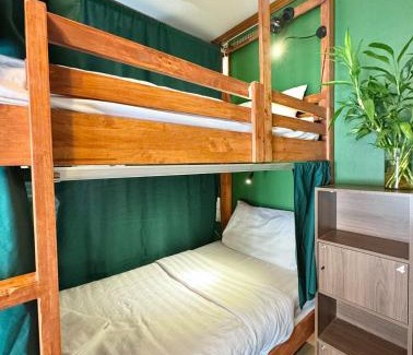 Thong Sala Hostel | PROpaganda Hostel