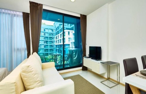 South Pattaya House | Providing accommodation in Jomtien Beach area Only 800 meters from Jomtien Beach