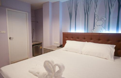 Lat Yao House | Rabbit Room