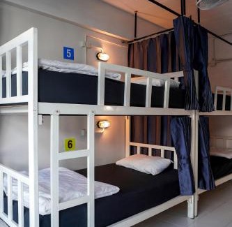 Chang Phueak Hostel | Rainbow hostel Chiang mai
