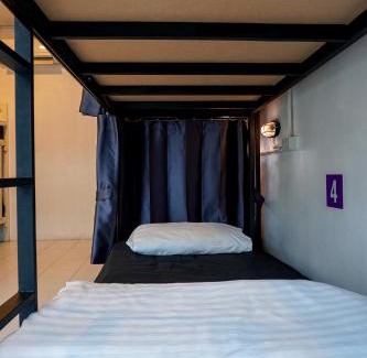 Chang Phueak Hostel | Rainbow hostel Chiang mai