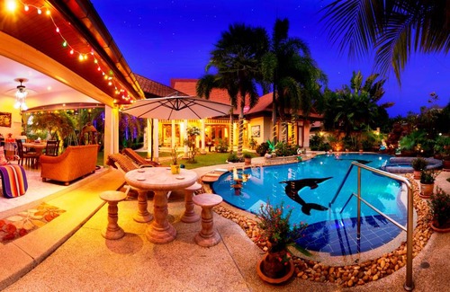 Nong Pla Lai Villa | Relaxing Palm Pool Villa, & Tropical Illuminated Garden & Private Swimming Pool.
