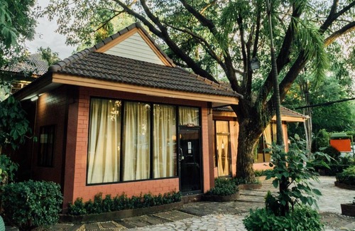 Sam Khok Resort | Resort ∙ 4 guests