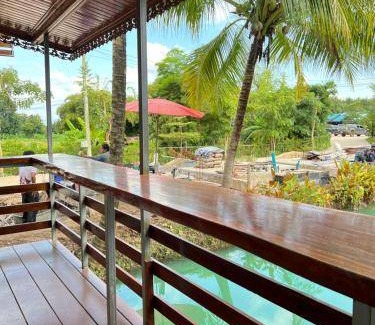 Lom Kao Resort | Resort ∙ 5 bedrooms ∙ 16 guests
