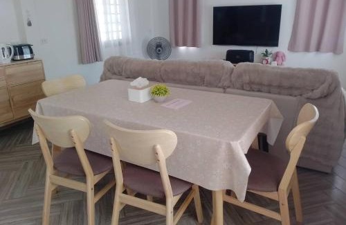 Nong Nam Daeng Villa | Rina House Khao Yai