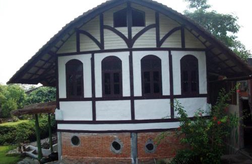 Chom Bueng Resort | Sanita Cottage