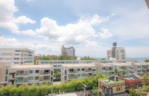 Hua Hin Apartment | SeaView Partial 1BR Suite@RoccoHuaHin 7I