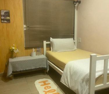 Samut Sakhon Hostel | Sleep Eat Here at donmuang