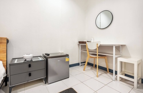 Don Muang Hostel | Sloth Hostel Don Mueang