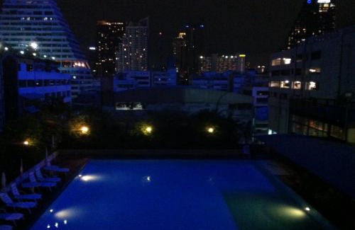 Silom Hostel | Smile Society