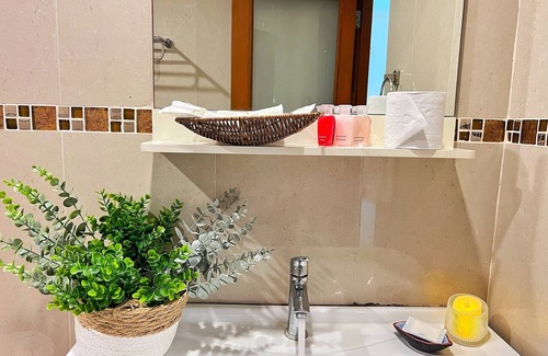 Na Kluea Villa | Spacious 4 Bedroom Private Villa, Big Swimming Pool, Free Wi-Fi,Gym,Pet Friendly