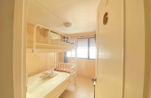 Wat Sam Phraya Hostel | Steve Lady Hostel