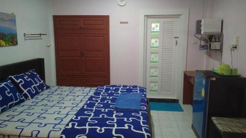 Cherngtalay Apartment | Studio with Aircon