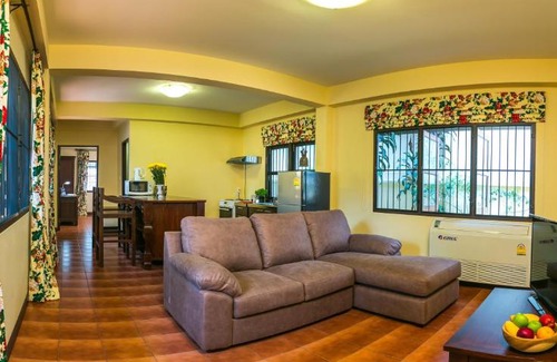 Nong Pa Khrang House | Sunny Side Up Well Home Living,downtown,chiang Mai