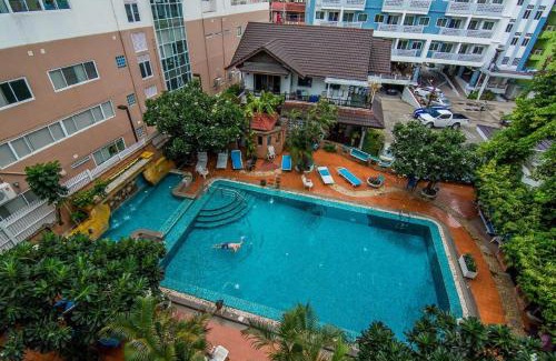 Central Pattaya Hotel | Sutus Court 3