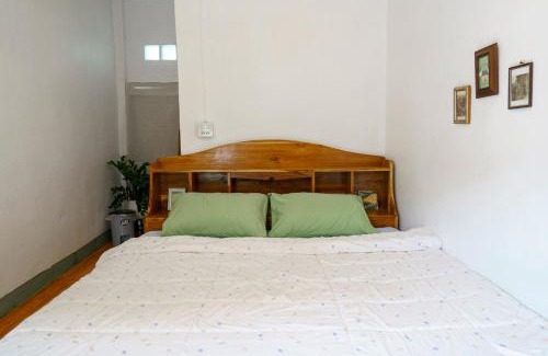 Nai Wiang Hostel | Ta Kaew Hostel ตาแก้ว โฮสเทล