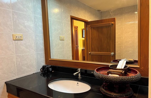 Maha Sarakham Hotel | Taksila Hotel