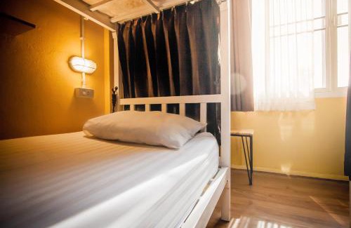 Chang Khlan Hostel | Thai Thai Hostel