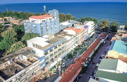 Cha-am Hotel | The Beach Cha am Guest House