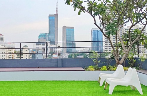 Khlong Tan Apartment | The Kaze 34 Hotel and Serviced Residence