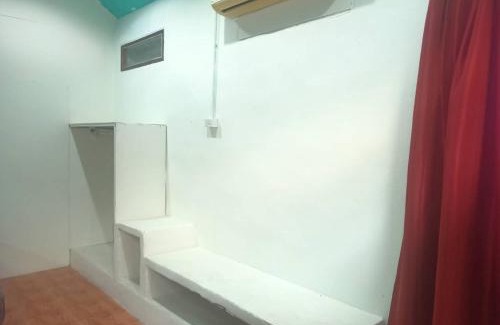 Ko Klang Hostel | The love shack atChaba