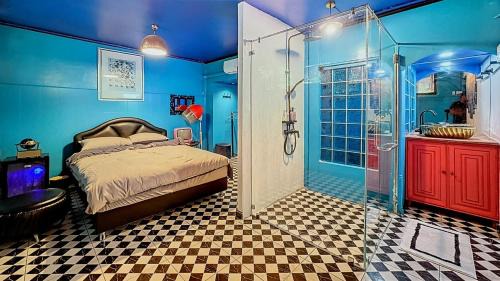 Nana House | The oasis on 8 City blue 2