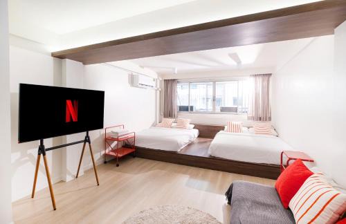 Thanon Phaya Thai Apartment | Theme Stories - Boutique Guesthouse