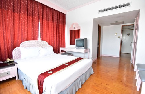Trang Hotel | Thumrin Hotel