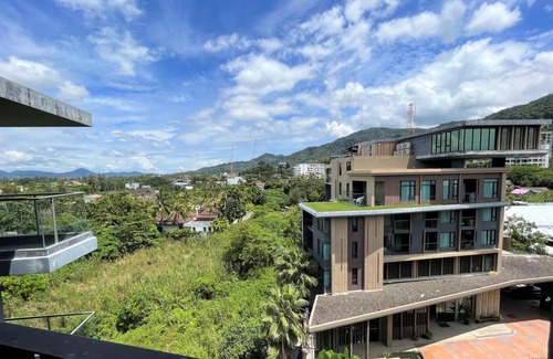 Cherngtalay Apartment | Top floor apartment at 6th Avenue near Surin beach