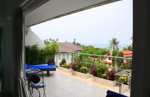Bang Po House | U6 Beautifull town house 3 BR private swimming pool, steps to the beach