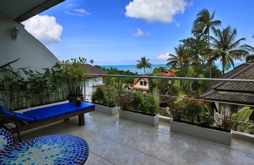 Bang Po House | U6 Beautifull town house 3 BR private swimming pool, steps to the beach