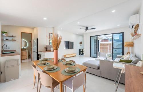 Ban Saiyuan Villa | V211 Rooftop Zen 3BR Modern Pool Villa, Rawai