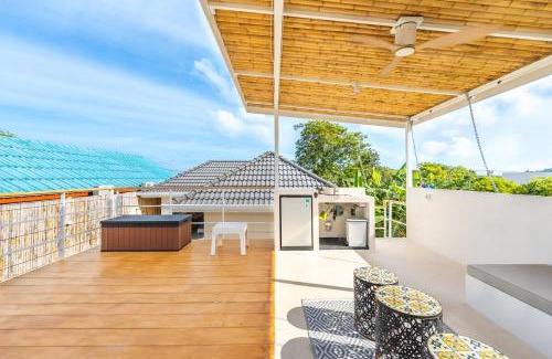 Ban Saiyuan Villa | V211 Rooftop Zen 3BR Modern Pool Villa, Rawai