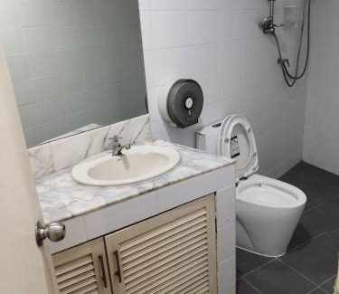 Khlong Tan Hotel | V30 Sukhumvit