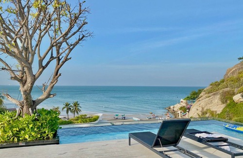 Khao Takiab Condo | Veranda Seaview 2 BR Beach Family Condo HuaHin