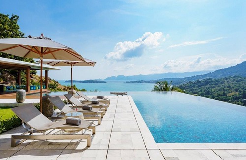 Choeng Mon Villa | Villa ∙ 5 bedrooms ∙ 10 guests