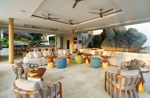 Choeng Mon Villa | Villa ∙ 7 bedrooms ∙ 14 guests