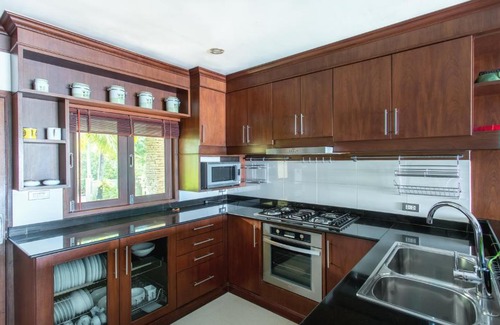 Lipa Noi Villa | Villa Julie