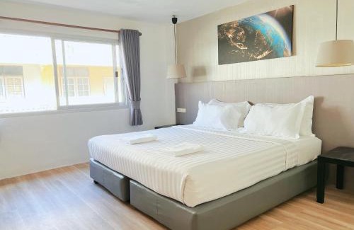 Cha-am Hotel | Whale Hostel Cha-Am