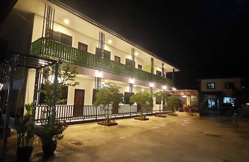 Sattahip Villa | Win Win Villa
