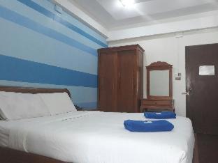 Wua Lai Hostel | Wiriya House