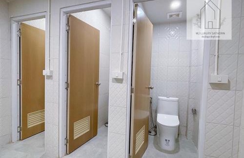 Thung Maha Mek Hostel | WJ Luxury Sathorn