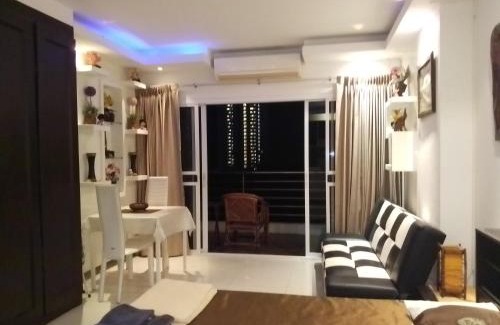 North Pattaya Apartment | Wongamat Privacy Condo D on 7 floor
