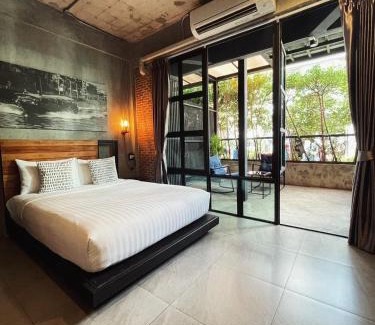 Phlabphla Hostel | Yotaka The Hostel