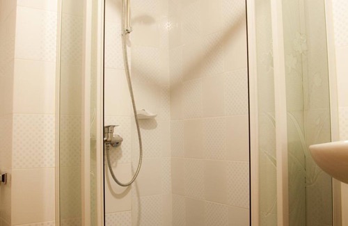 Mueang Samut Prakan District Hotel | Zaza Hotel
