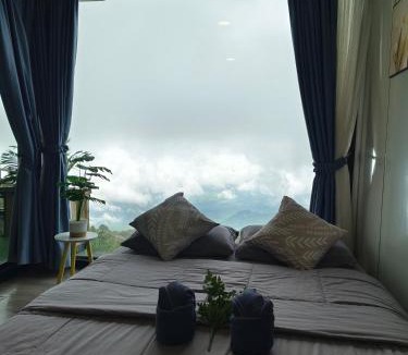 Lom Kao House | ชาร์จแบต ภูทับเบิก