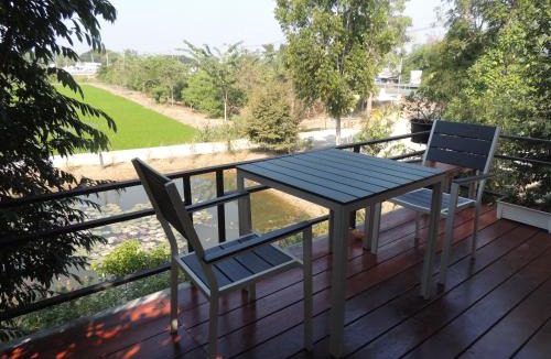 Sakae Krang Resort | บ้านกลางเกาะ รีสอร์ท