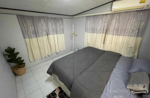 Phu Khao Thong House | บ้านคุณยายอยุธยา