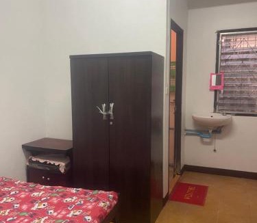 Wat Ket Apartment | บ้านพักทองสุข