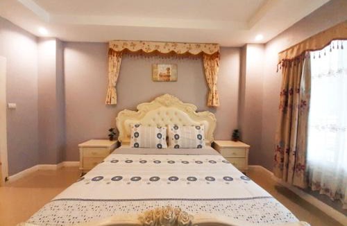 Hua Hin Villa | บ้านพักหัวหิน 15-25 คน พร้อมสระว่ายน้ำส่วนตัว